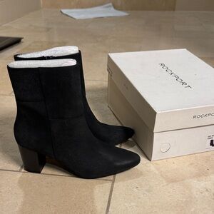 Rockport Women's Elegant Black Heeled Boots